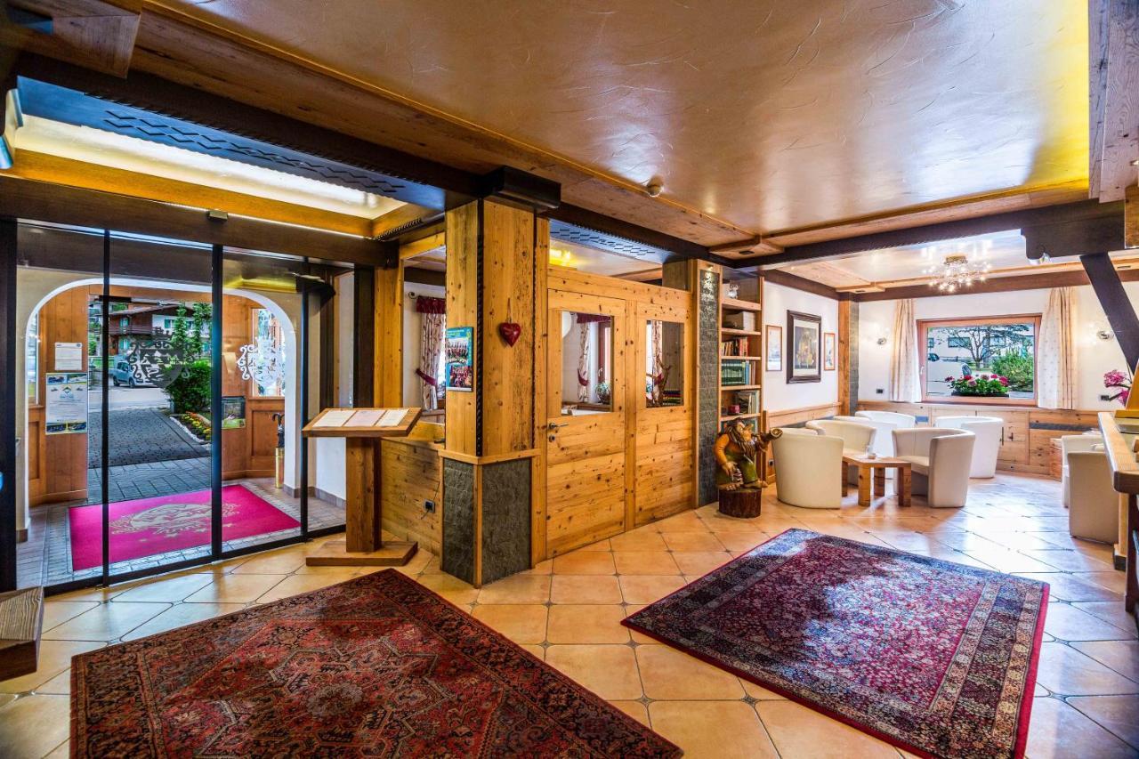 Hotel Salvan Campitello di Fassa Luaran gambar
