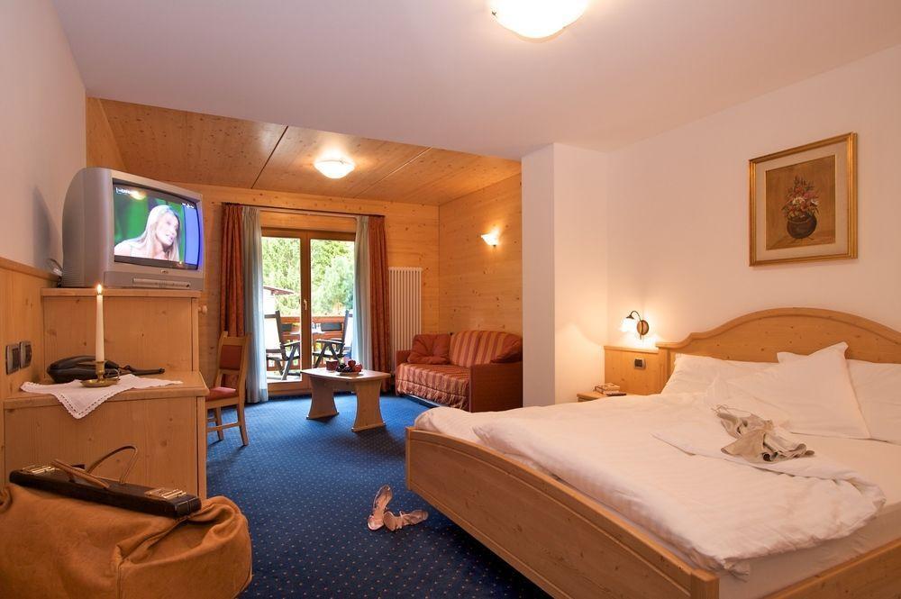 Hotel Salvan Campitello di Fassa Luaran gambar