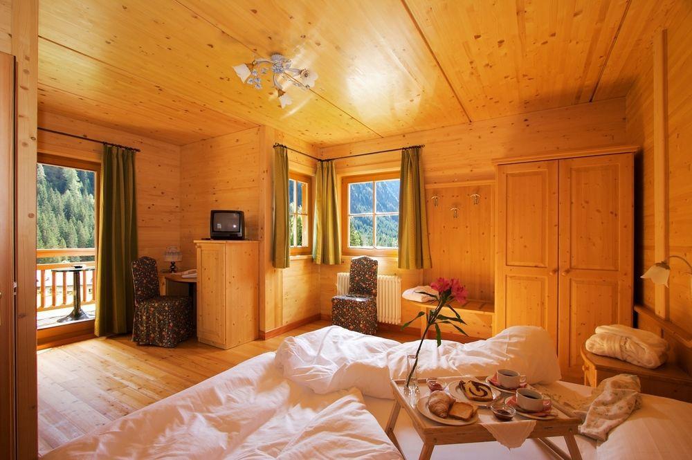 Hotel Salvan Campitello di Fassa Luaran gambar
